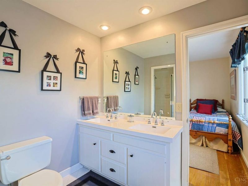 8115 N Clippinger Drive, Indian Hill, OH 45243 Photo 29