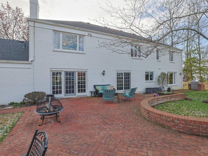 8115 N Clippinger Drive, Indian Hill, OH 45243 Photo 46