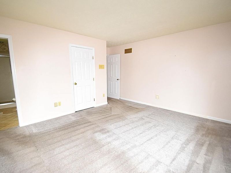 1 St James Court, Unit 47, Fairfield, OH 45014 Photo 11