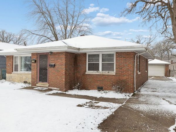 124 N State Street , Glenwood, IL 60425