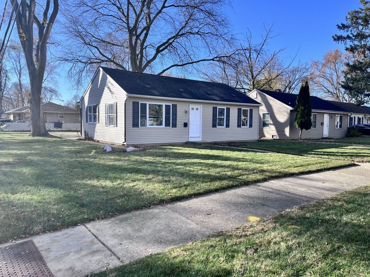 1517 Lyons Court, Waukegan, IL 60085 Main Photo