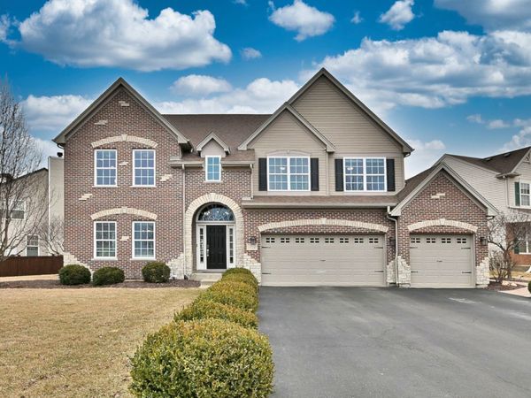 1712 Scarlett Oak Court, Plainfield, IL 60586