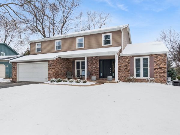2504 Sun Valley Road , Lisle, IL 60532