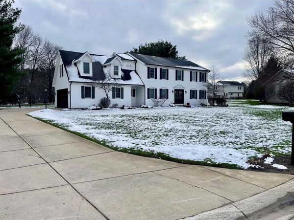 51855 Deer Trail Court, Granger, IN 46530