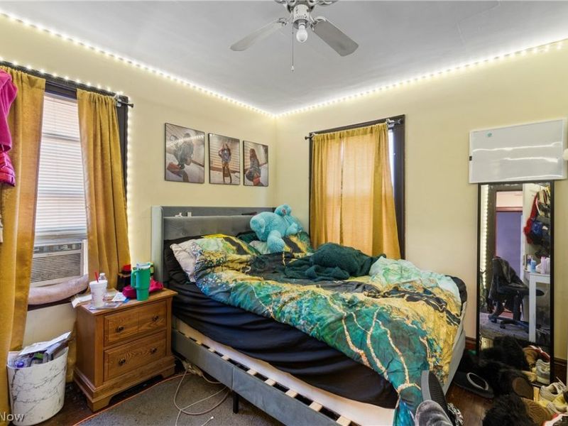 696 Merton Avenue, Akron, OH 44306 Photo 13