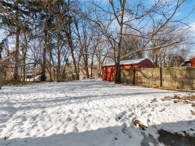 696 Merton Avenue, Akron, OH 44306 Photo 22