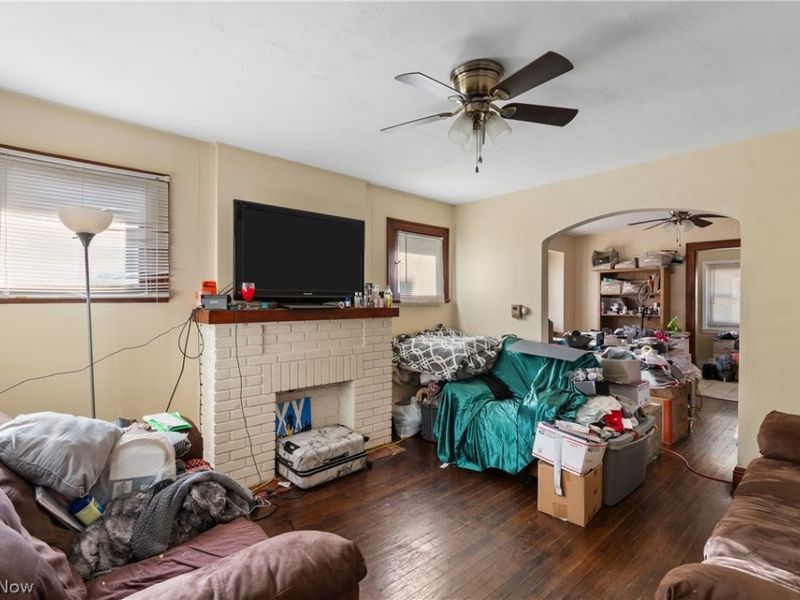 696 Merton Avenue, Akron, OH 44306 Photo 5