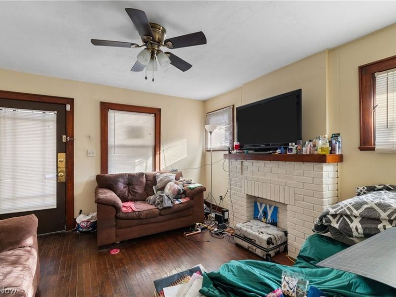 696 Merton Avenue, Akron, OH 44306 Photo 6