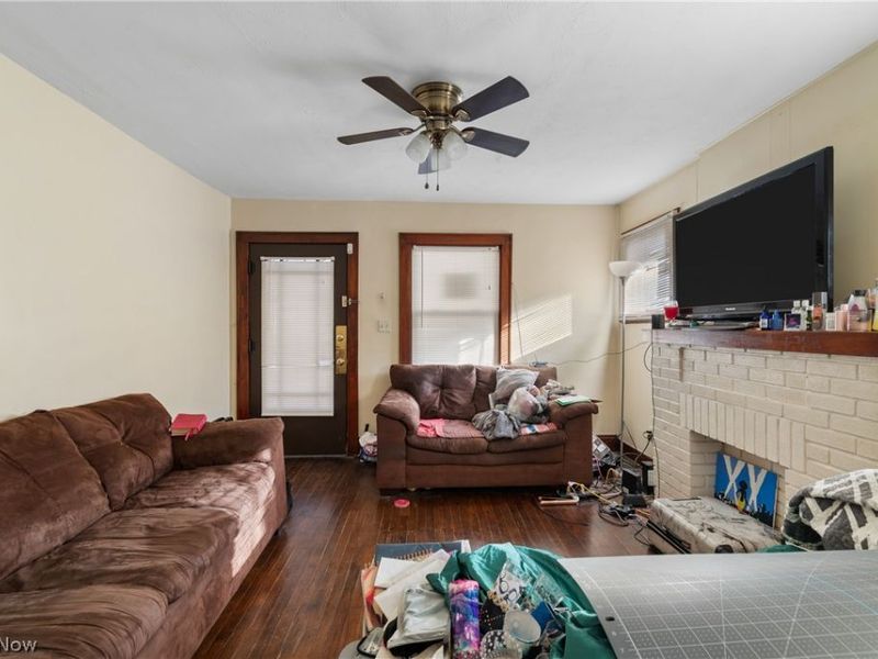 696 Merton Avenue, Akron, OH 44306 Photo 7