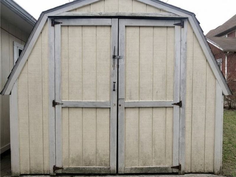 906 Harrison Avenue SW, Canton, OH 44706 Photo 8