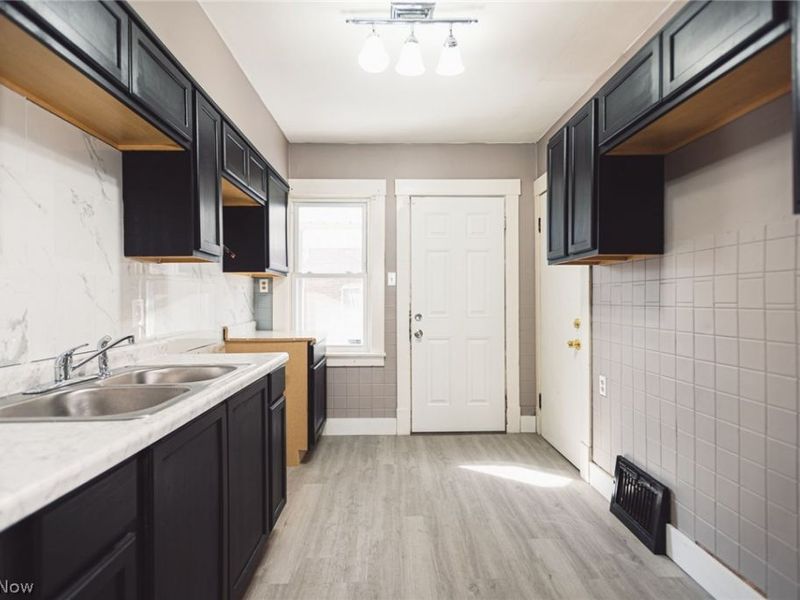 105 Manchester Avenue, Youngstown, OH 44509 Photo 4