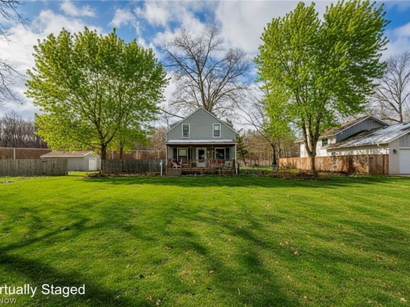 27711 Southern Avenue, North Olmsted, OH 44070 Photo 1