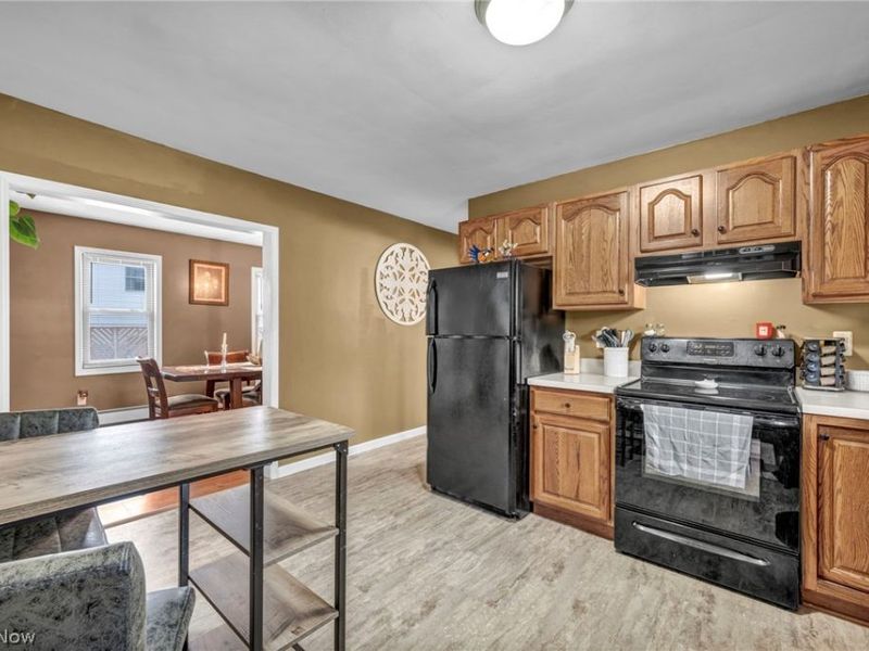 27711 Southern Avenue, North Olmsted, OH 44070 Photo 7