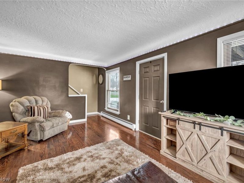 27711 Southern Avenue, North Olmsted, OH 44070 Photo 9