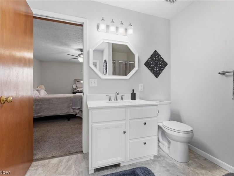 681 Oakcrest Drive, Wadsworth, OH 44281 Photo 35