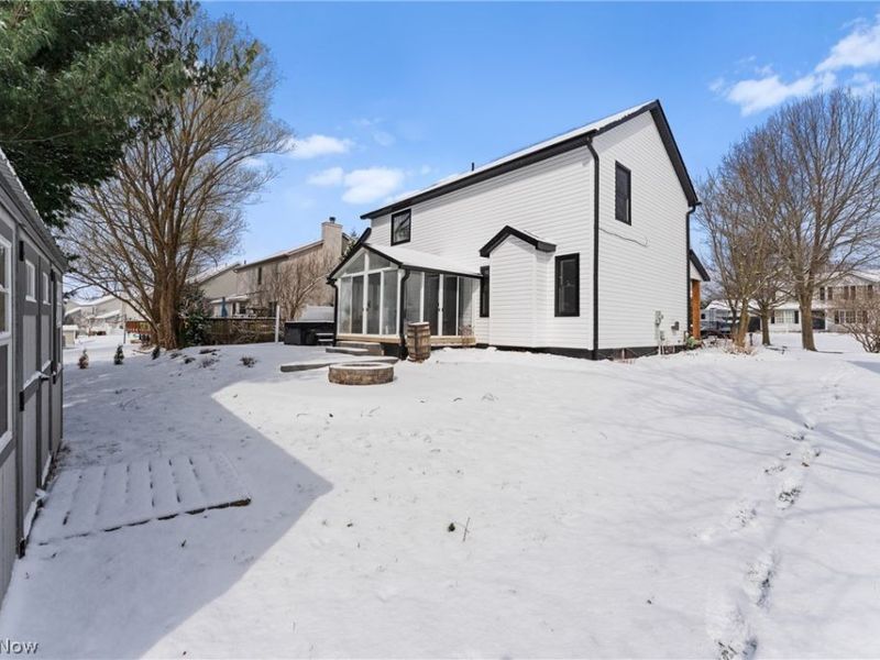 681 Oakcrest Drive, Wadsworth, OH 44281 Photo 8