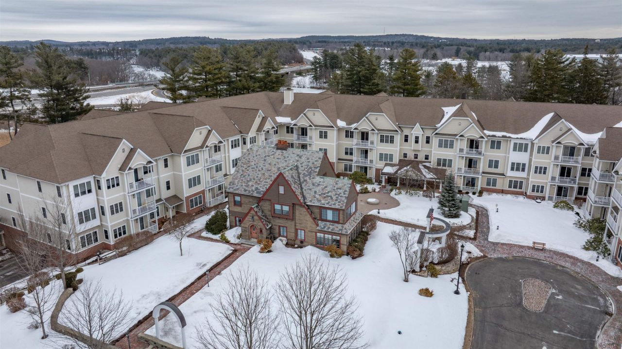 160 Daniel Webster Highway, Unit 319, Nashua, NH 03060 Main Photo