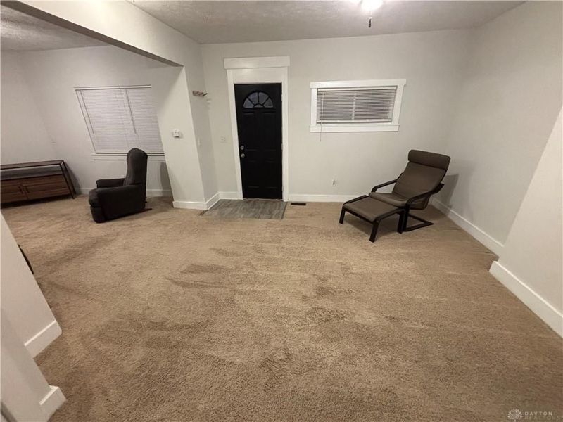 558 E Sycamore Street, Miamisburg, OH 45342 Photo 3