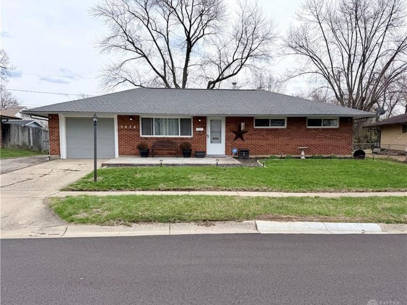 5424 Barnard Drive, Huber Heights, OH 45424 Photo 1