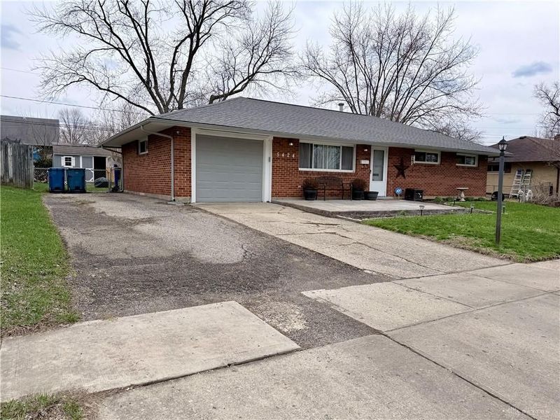 5424 Barnard Drive, Huber Heights, OH 45424 Photo 36