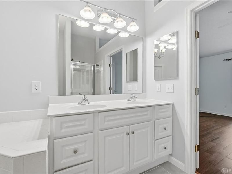 6560 Twin Lakes Drive, Mason, OH 45040 Photo 21