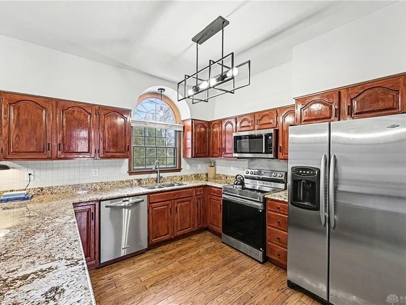 180 Southway Drive, Beavercreek, OH 45440 Photo 12