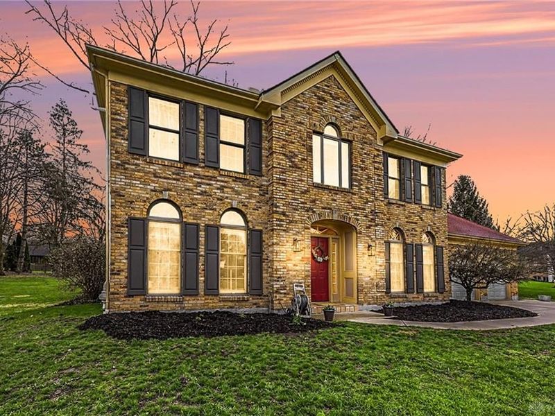 180 Southway Drive, Beavercreek, OH 45440 Photo 2