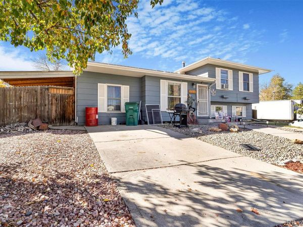 1444 S Helena Circle , Aurora, CO 80017