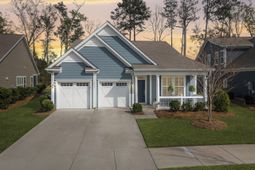 1013 Old Field Drive photo 4