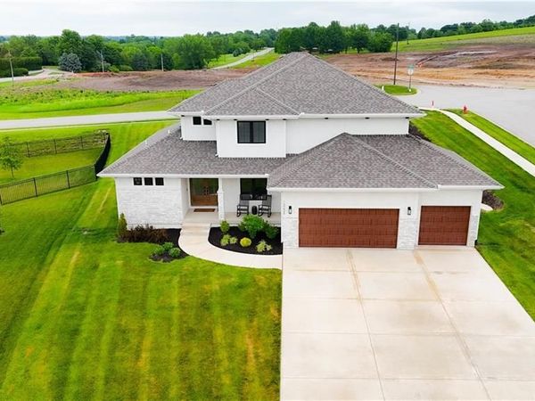 13226 Switchgrass Court, Kearney, MO 64060
