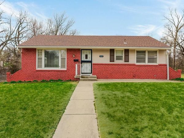 7927 Greeley Avenue, Kansas City, KS 66109