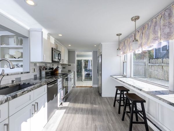 30 Lancaster Ave, Plymouth, MA 02360