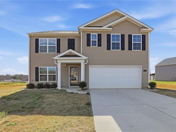 221 Culloden Drive, Mocksville, NC 27028
