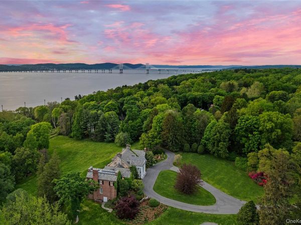 2 Fargo Lane , Irvington, NY 10533