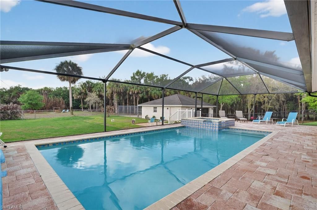 3886 24th Ave Se, Naples, FL 34117 Photo