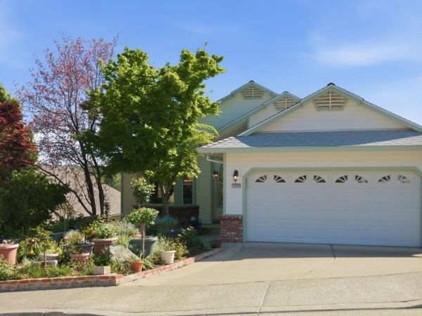 12321 Westwood Dr, Auburn, CA 95603