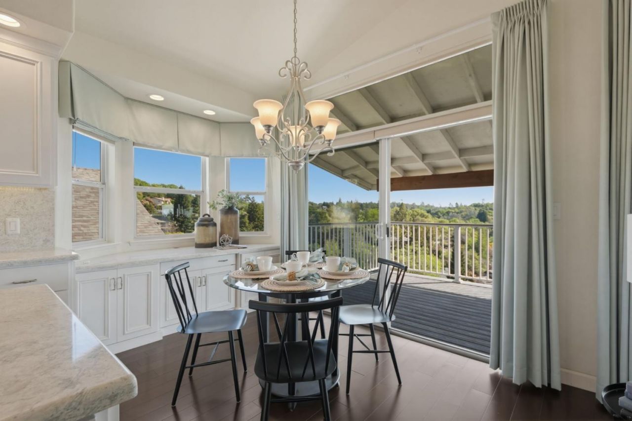 12321 Westwood Dr, Auburn, CA 95603 Photo