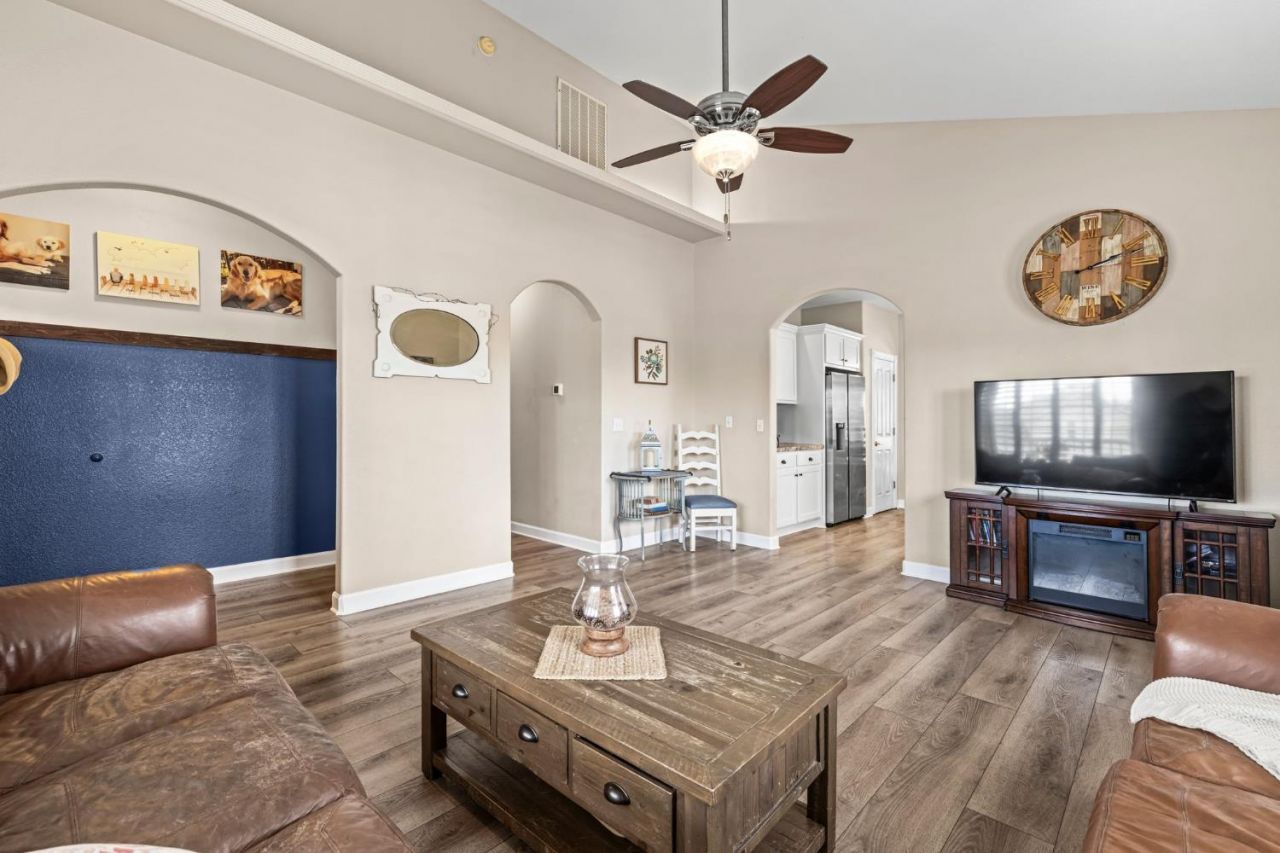 13003 Sweetbriar Ct, Auburn, CA 95603 Photo