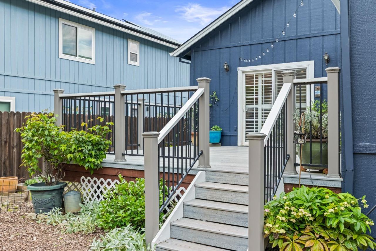 13003 Sweetbriar Ct, Auburn, CA 95603 Photo