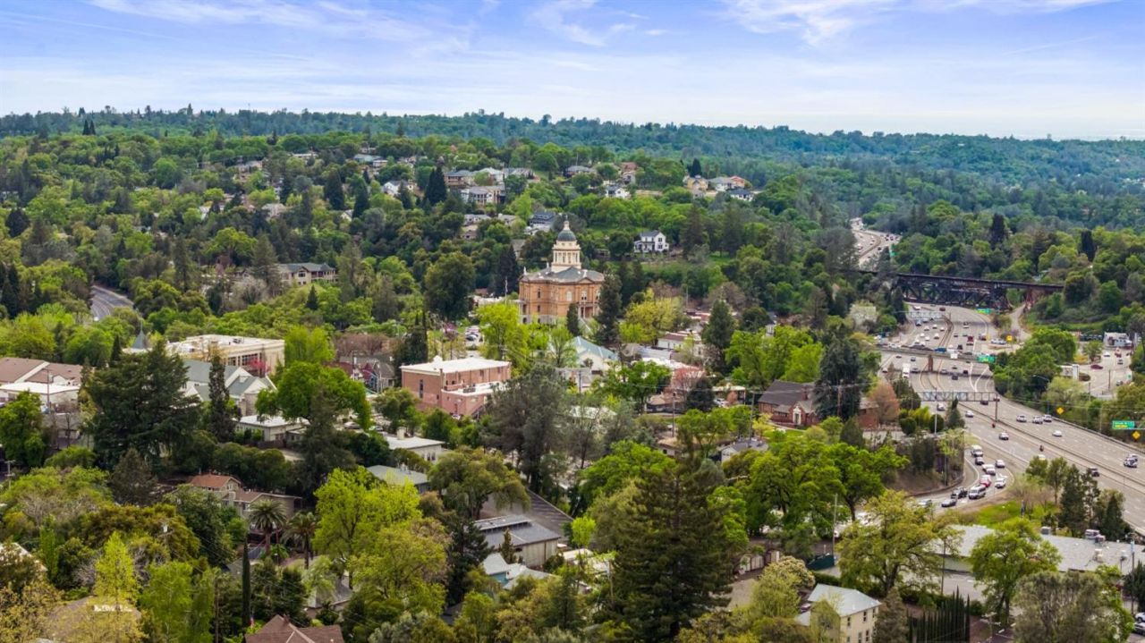 13003 Sweetbriar Ct, Auburn, CA 95603 Photo