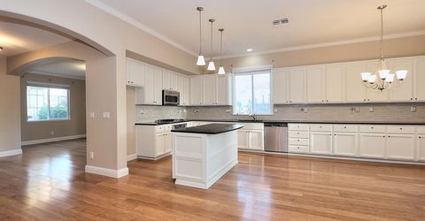 2040 San Esteban Cir, Roseville, CA 95747 Photo