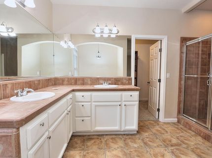 2040 San Esteban Cir, Roseville, CA 95747 Photo