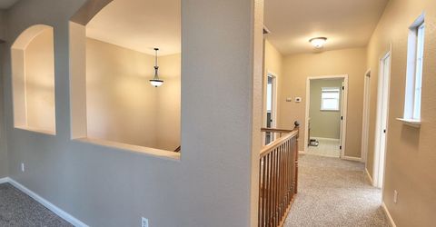 2040 San Esteban Cir, Roseville, CA 95747 Photo