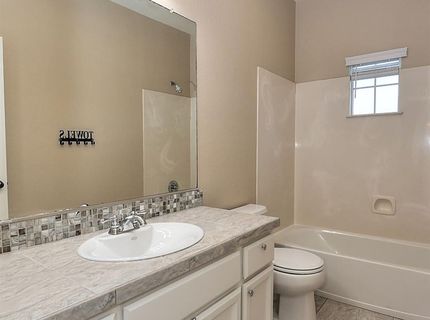 2040 San Esteban Cir, Roseville, CA 95747 Photo