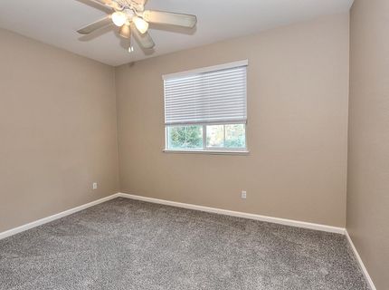 2040 San Esteban Cir, Roseville, CA 95747 Photo
