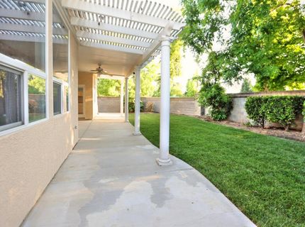 2040 San Esteban Cir, Roseville, CA 95747 Photo