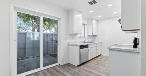 8264 Center Pkwy #104, Unit 104, Sacramento, CA 95823 Photo