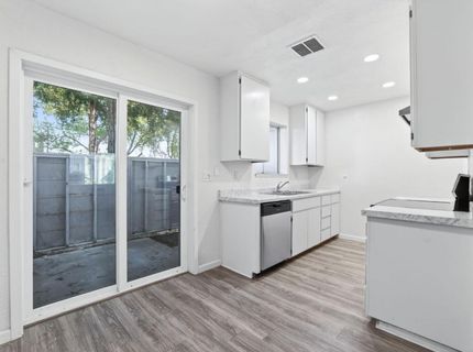 8264 Center Pkwy #104, Unit 104, Sacramento, CA 95823 Photo