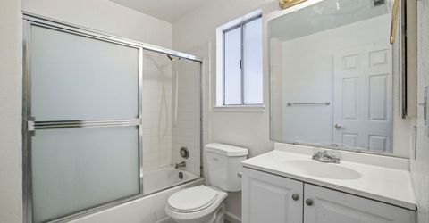 8264 Center Pkwy #104, Unit 104, Sacramento, CA 95823 Photo