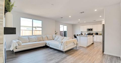 9597 Ogden Ranch Rd, Sacramento, CA 95829 Photo